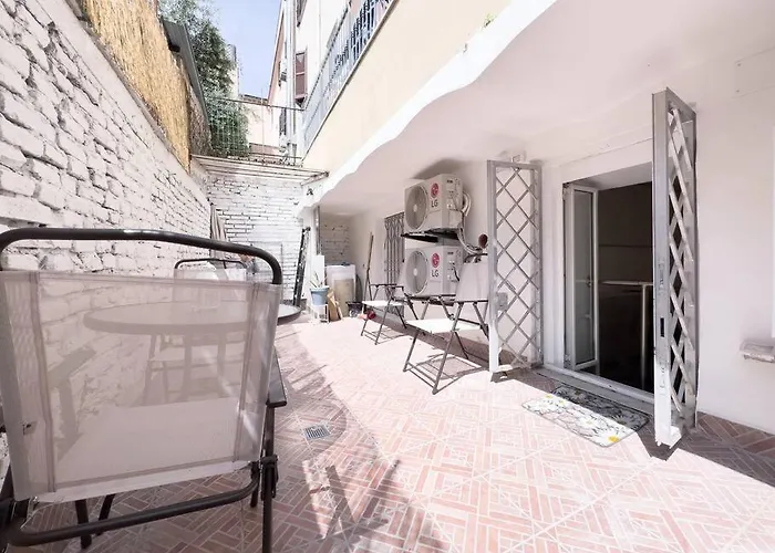 With Terrace In The Heart Of Pigneto Daire Roma